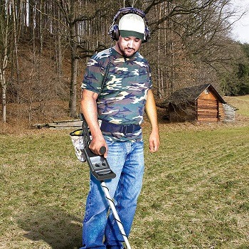 metal-detector-headphones